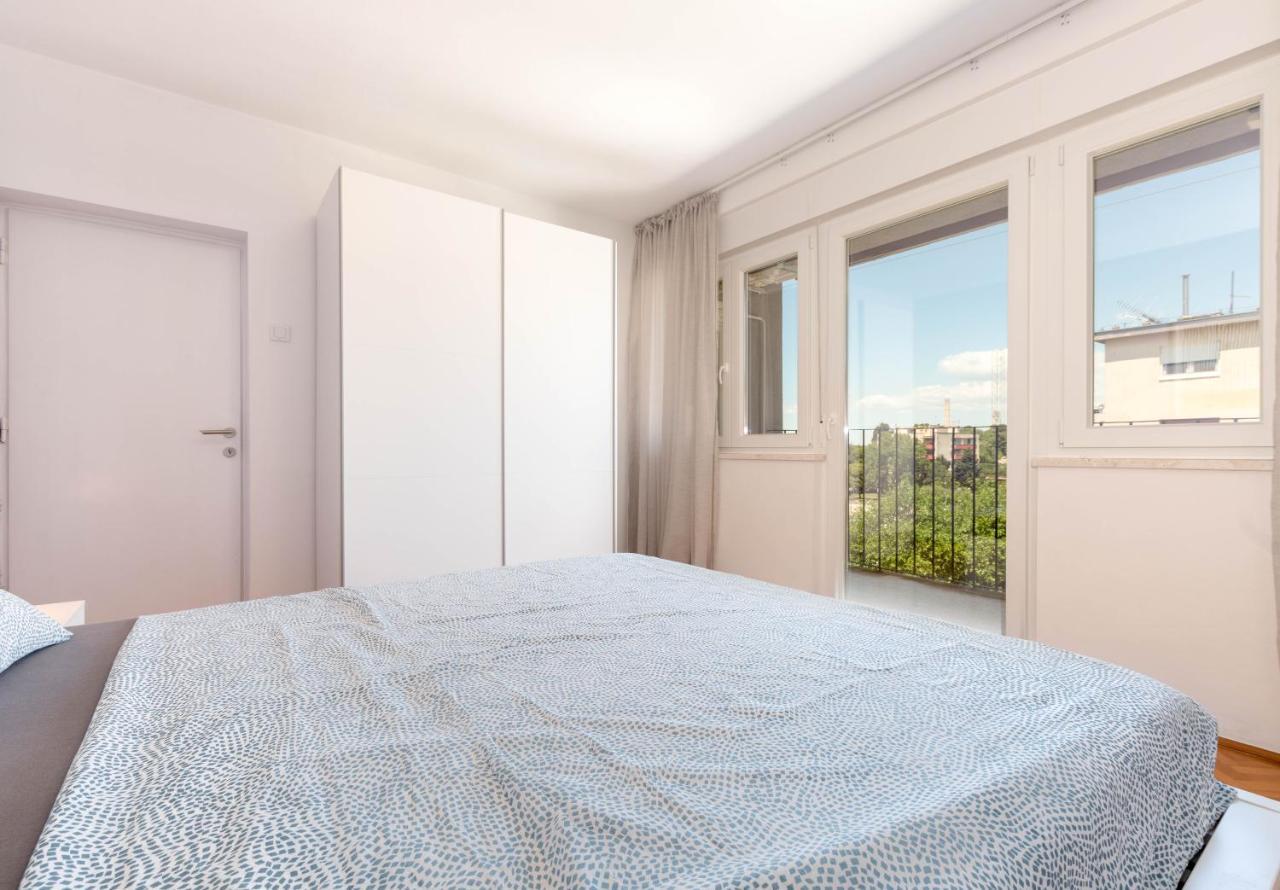 Nona Mileva Apartment Пула Экстерьер фото